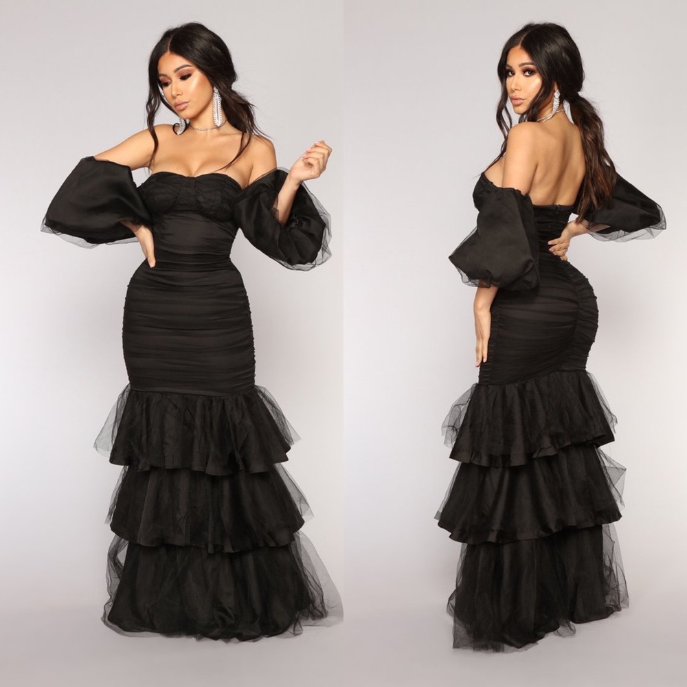 NWT Fashion Nova Black Ballroom Tulle Gown Large